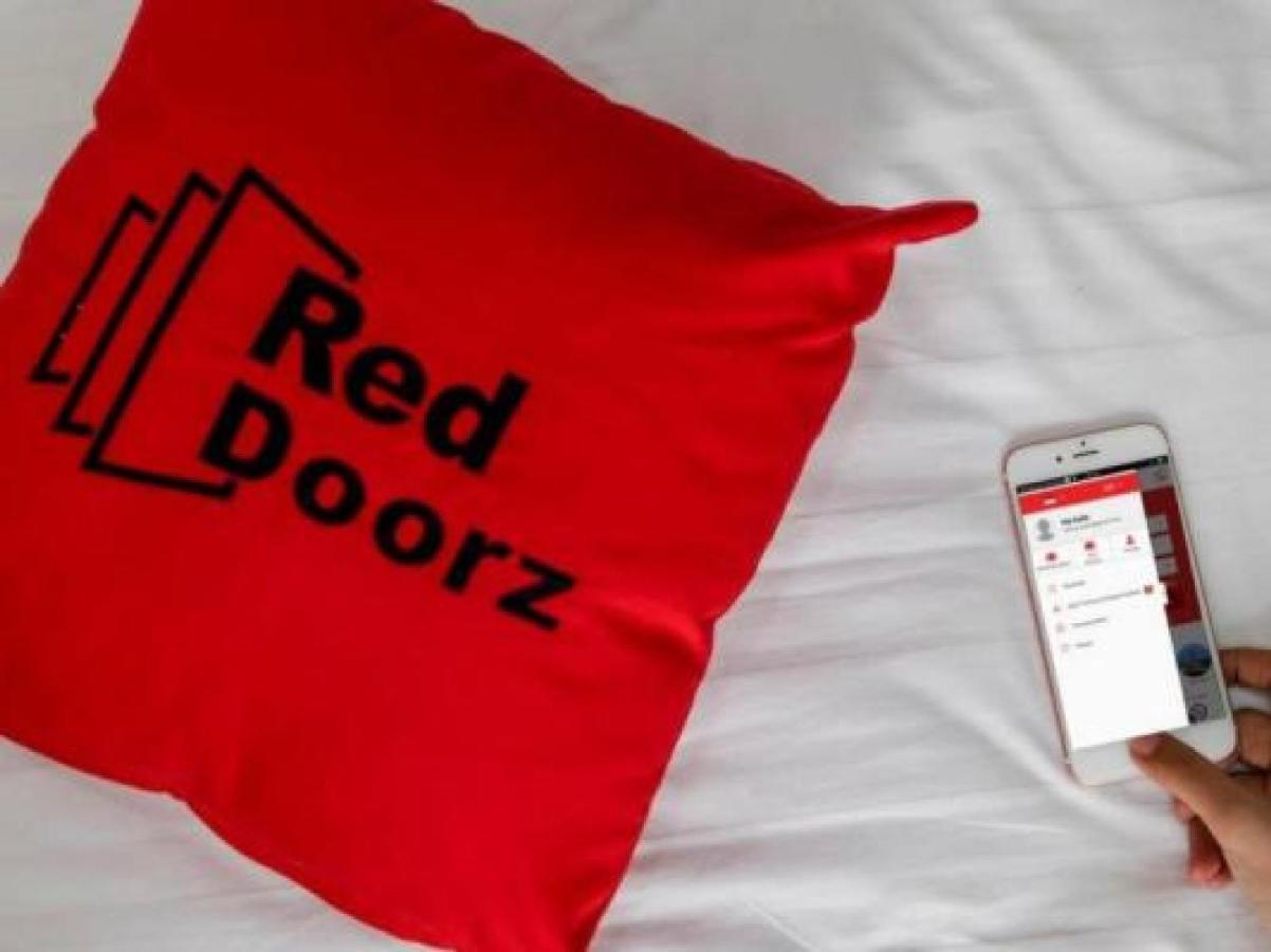 Reddoorz Plus @ Surapati 2 Bandung Kültér fotó